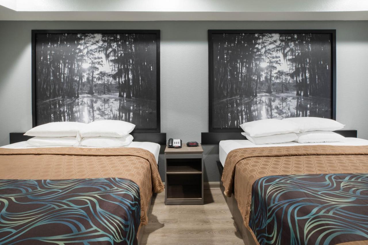 Super 8 By Wyndham Humble Houston Fallcreek Zewnętrze zdjęcie