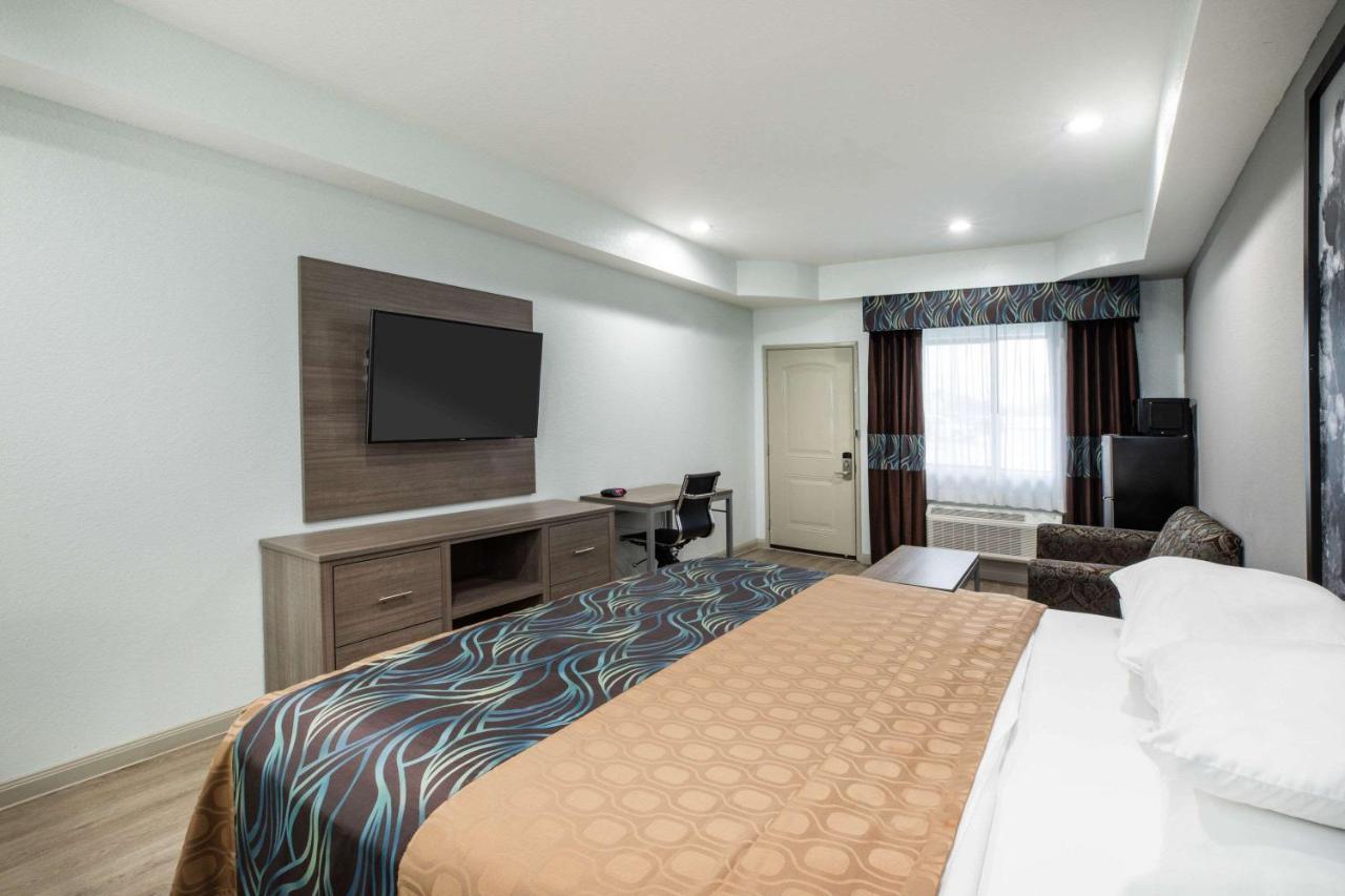 Super 8 By Wyndham Humble Houston Fallcreek Zewnętrze zdjęcie